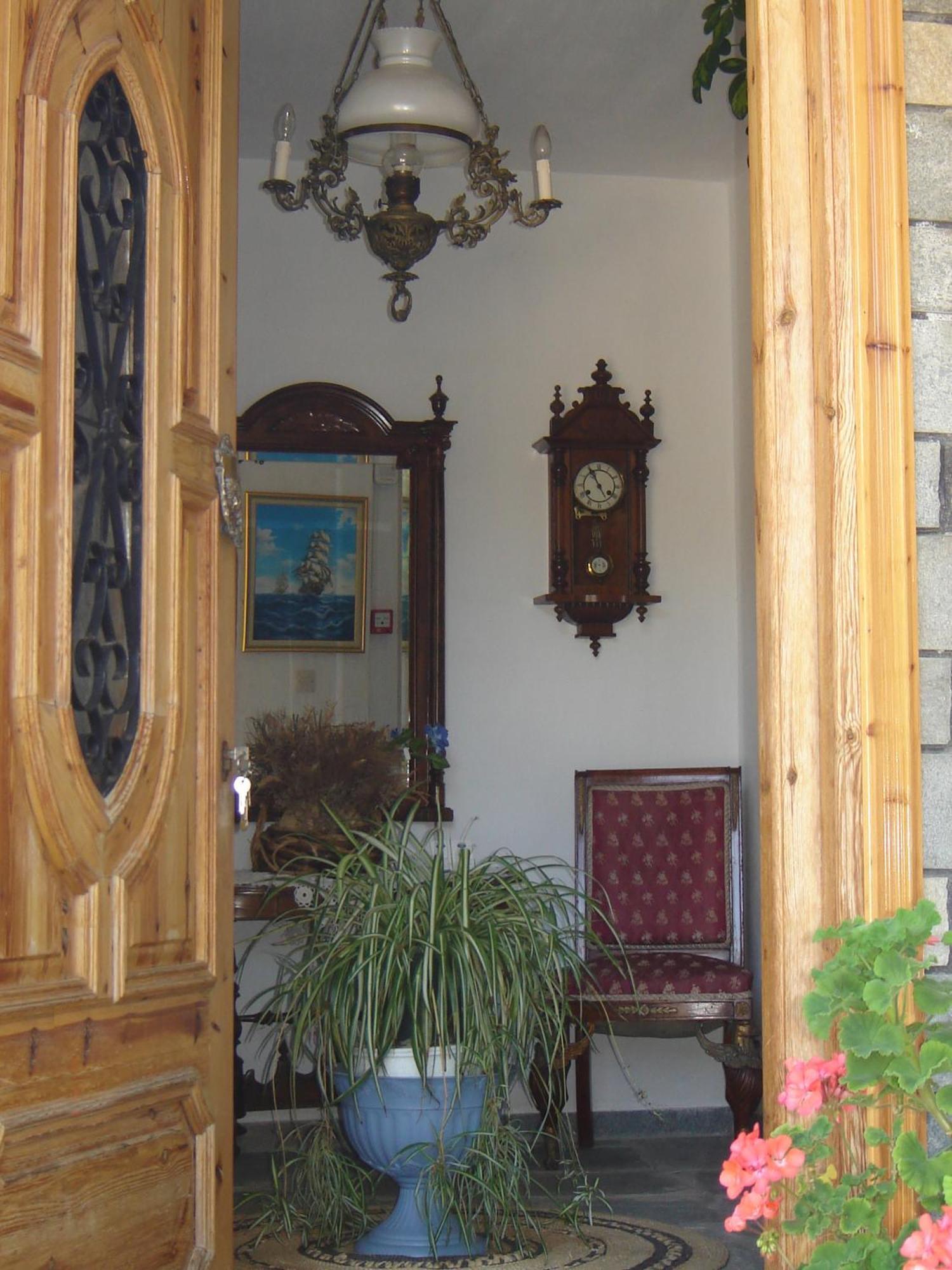 Pantheon Studios & Apartments Лименария Екстериор снимка